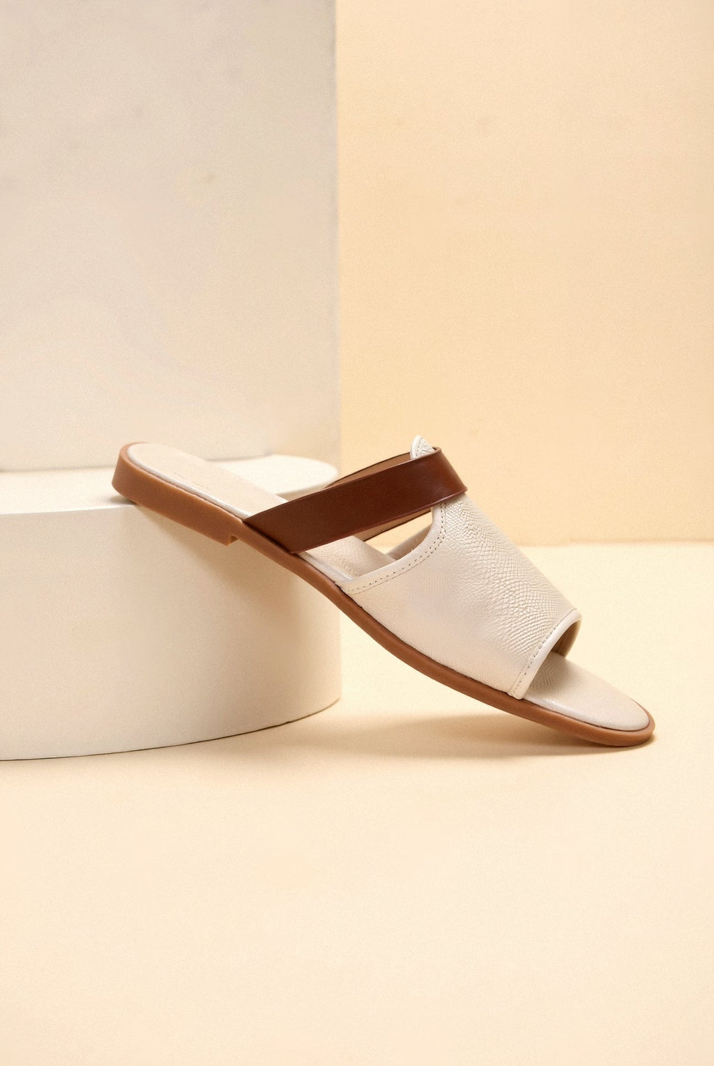 Solid Color Casual Slip On Lightweight Slides